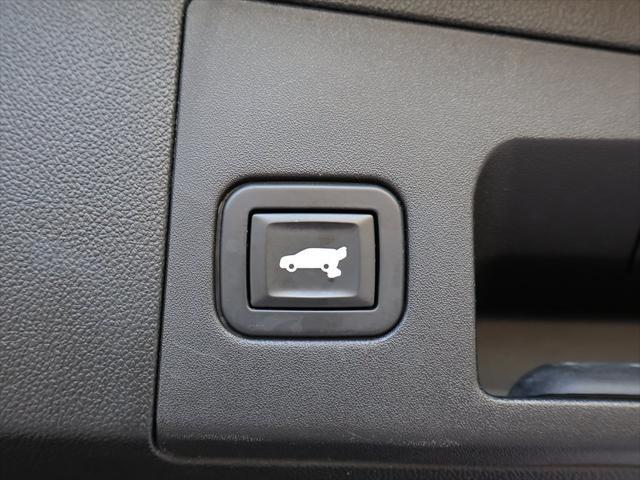Photo of 2019 Harbor Blue Metallic Cadillac XT5