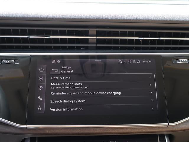Photo of 2025 Mythos Black Metallic Audi Q7