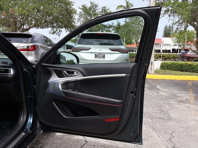 Photo of 2022 Tasman Blue Genesis G70