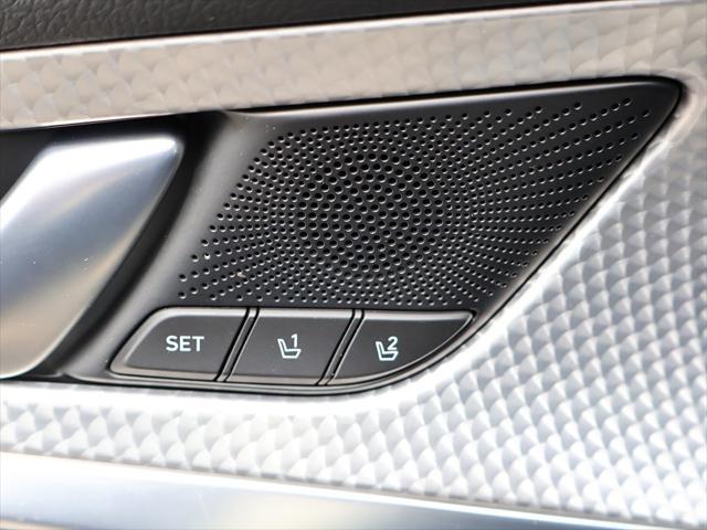 Photo of 2022 Tasman Blue Genesis G70