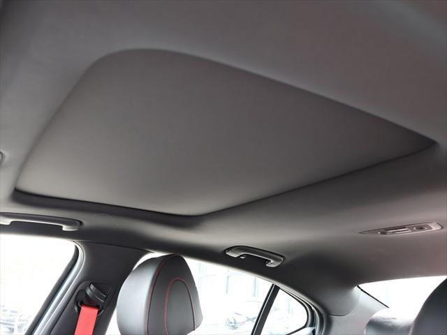 Photo of 2022 Tasman Blue Genesis G70