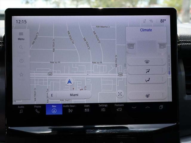 Photo of 2024 Oxford White Ford Expedition