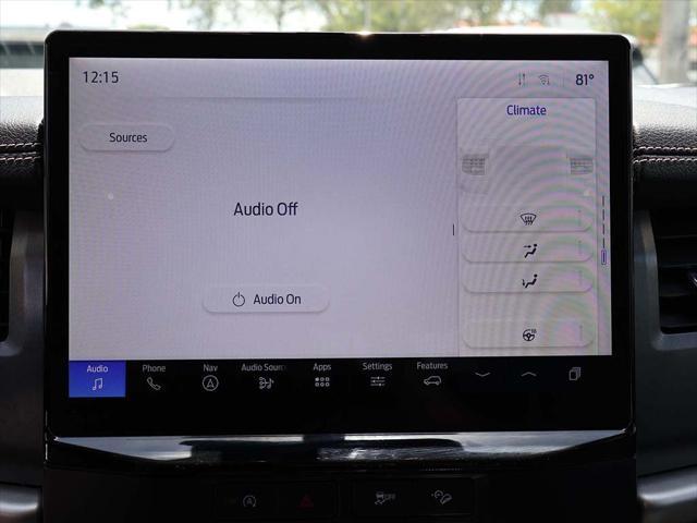 Photo of 2024 Oxford White Ford Expedition