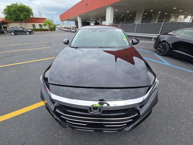 Photo of 2022 Crystal Black Pearl Honda Accord