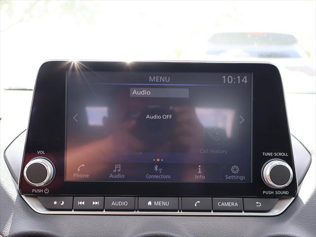 Photo of 2023 Electric Blue Metallic Nissan Sentra