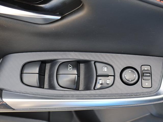 Photo of 2023 Electric Blue Metallic Nissan Sentra