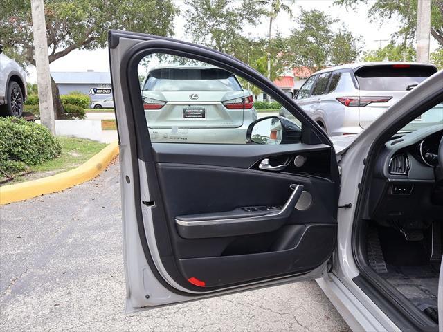 Photo of 2023 Ceramic Silver Kia Stinger