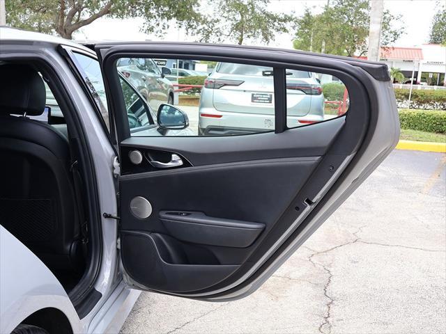 Photo of 2023 Ceramic Silver Kia Stinger