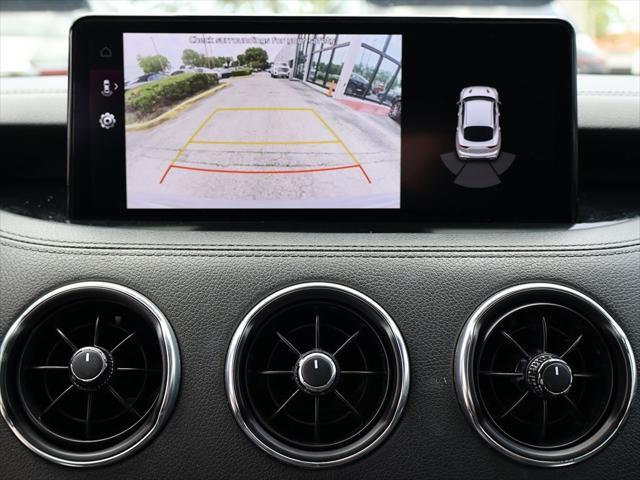 Photo of 2023 Ceramic Silver Kia Stinger