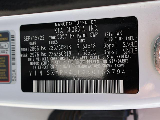 Photo of 2022 Glacial White Pearl Kia Sorento