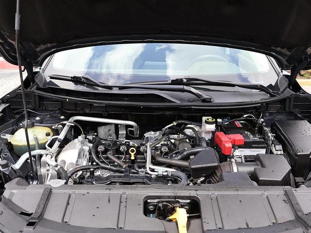 Photo of 2021 Super Black Nissan Rogue