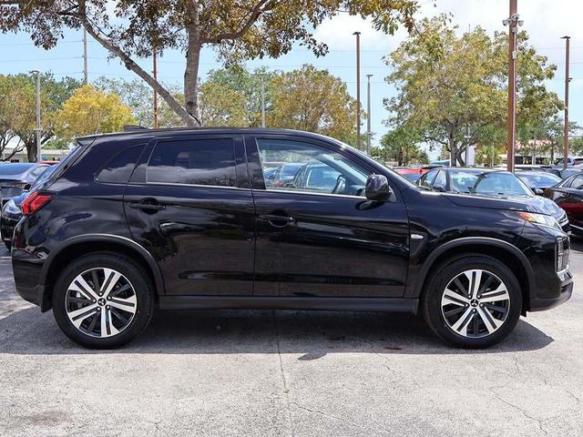 Photo of 2025 Labrador Black Pearl Mitsubishi Outlander Sport