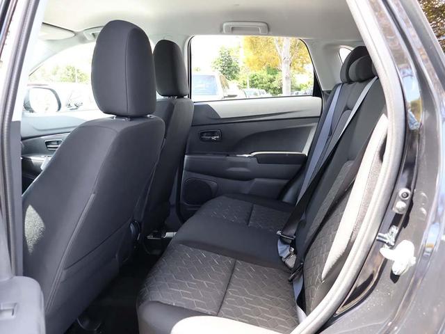 Photo of 2025 Labrador Black Pearl Mitsubishi Outlander Sport