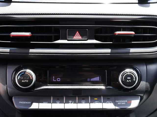 Photo of 2023 Ecotronic Gray Hyundai KONA