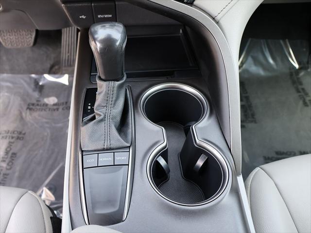 Photo of 2022 White Toyota Camry
