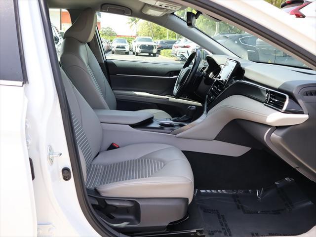 Photo of 2022 White Toyota Camry