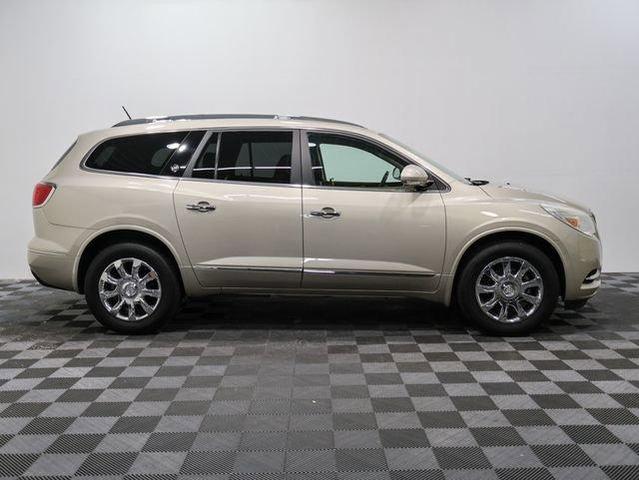 Photo of 2016 Sparkling Silver Metallic Buick Enclave