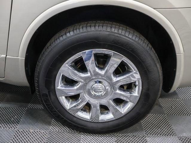 Photo of 2016 Sparkling Silver Metallic Buick Enclave