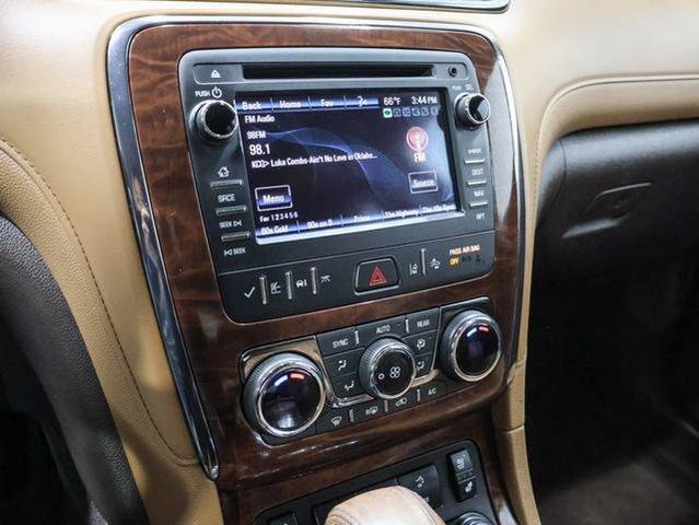Photo of 2016 Sparkling Silver Metallic Buick Enclave