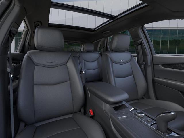 Photo of 2025 Crystal White Tri-Coat Cadillac XT5