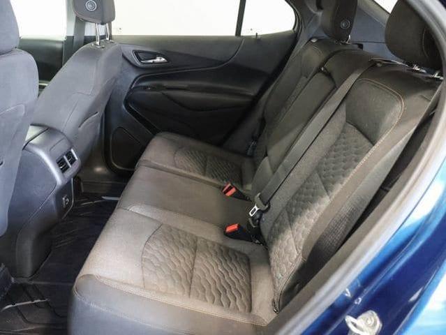 Photo of 2020 Pacific Blue Metallic Chevrolet Equinox