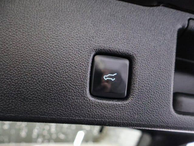 Photo of 2022 Black Ford Escape
