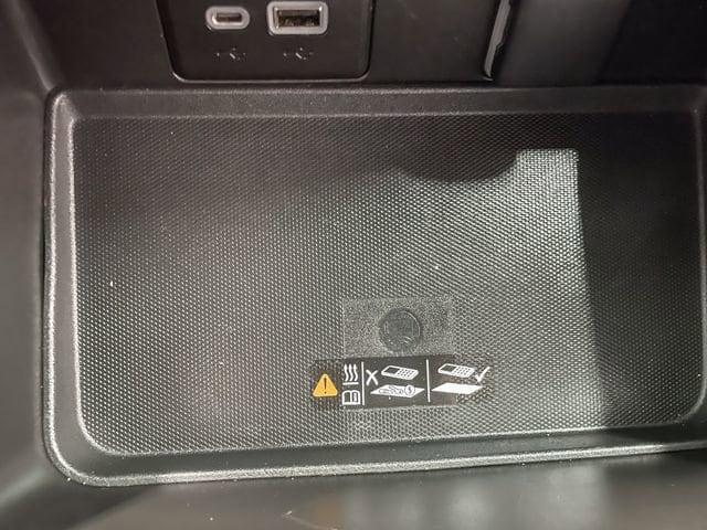Photo of 2023 Onyx Black GMC Yukon