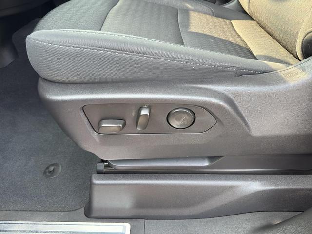 Photo of 2024 Black Chevrolet Silverado 1500