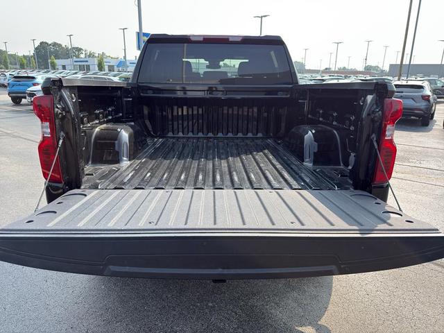 Photo of 2024 Black Chevrolet Silverado 1500