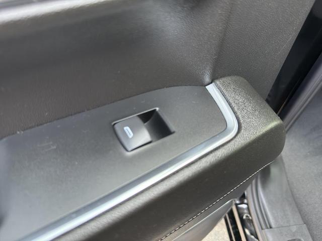 Photo of 2024 Black Chevrolet Silverado 1500