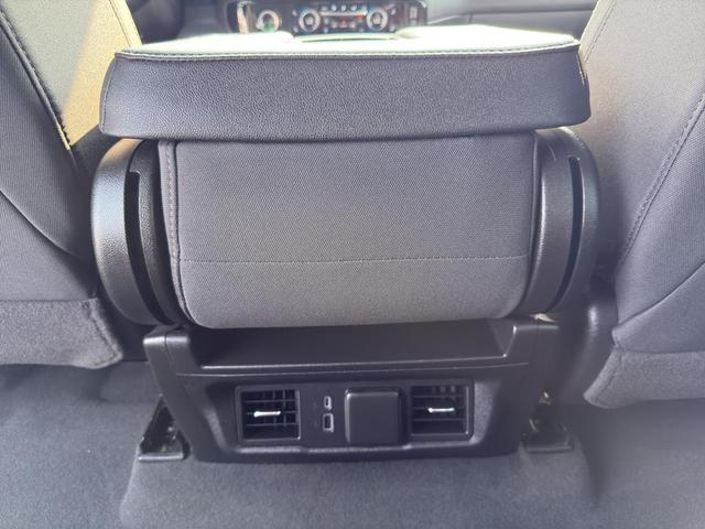 Photo of 2024 Black Chevrolet Silverado 1500