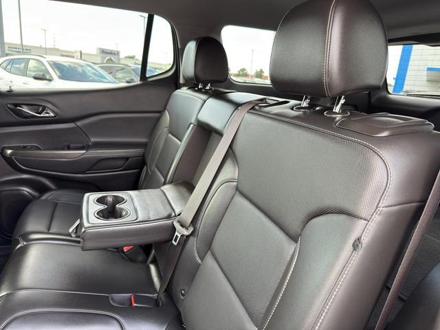 Photo of 2023 Ultra Blue Metallic GMC Acadia
