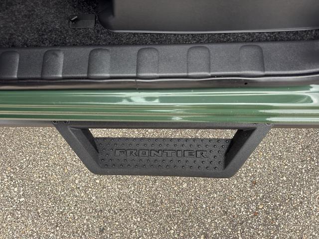 Photo of 2023 Tactical Green Nissan Frontier