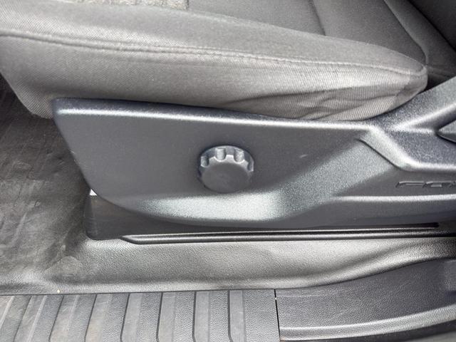 Photo of 2022 Iconic Silver Metallic Ford F-150