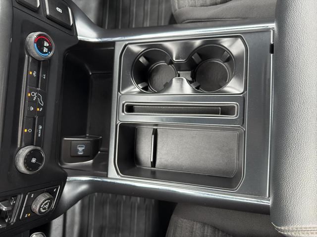 Photo of 2022 Iconic Silver Metallic Ford F-150