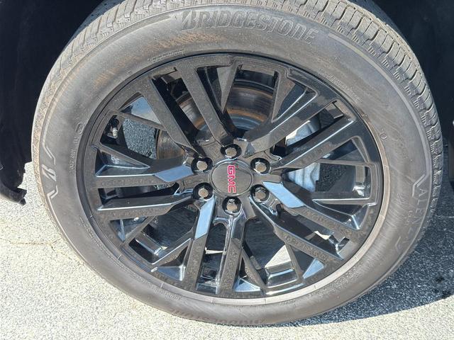 Photo of 2022 Pacific Blue Metallic GMC Sierra 1500