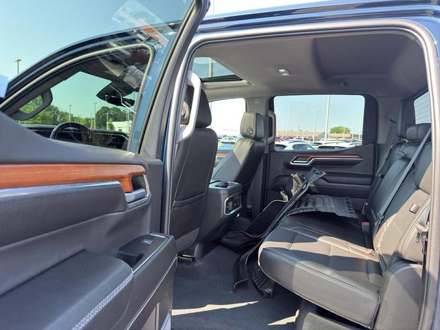Photo of 2022 Pacific Blue Metallic GMC Sierra 1500