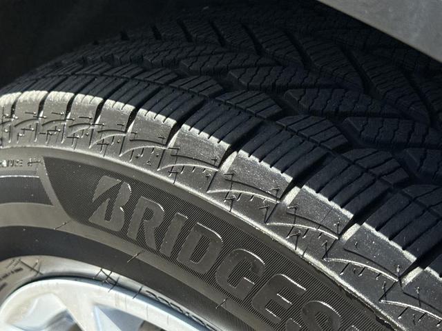 Photo of 2022 Gray Chevrolet Equinox