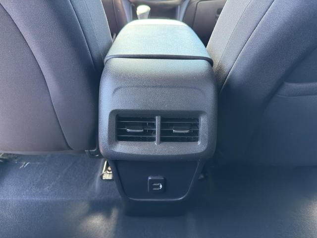 Photo of 2022 Gray Chevrolet Equinox