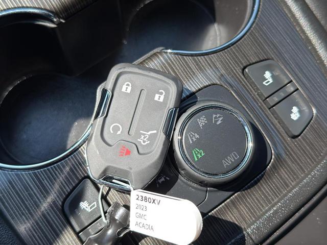 Photo of 2023 Summit White GMC Acadia
