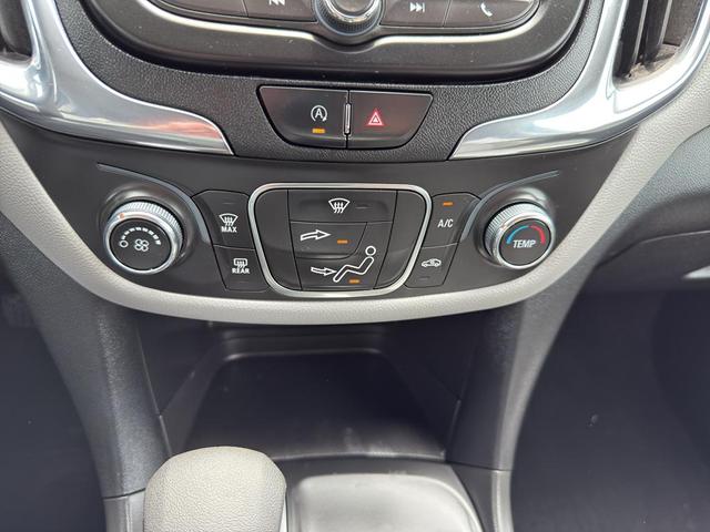 Photo of 2023 Summit White Chevrolet Equinox