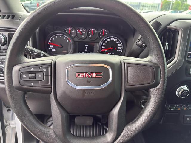 Photo of 2024 Summit White GMC Sierra 1500