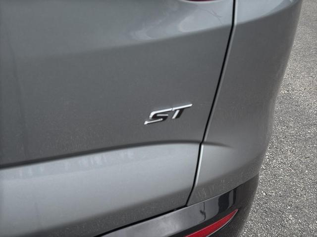 Photo of 2023 Moonstone Gray Metallic Buick Enclave