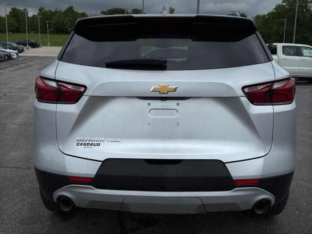 Photo of 2022 Silver Ice Metallic Chevrolet Blazer