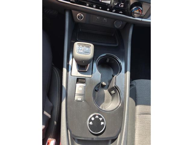 Photo of 2023 Brilliant Silver Metallic Nissan Rogue