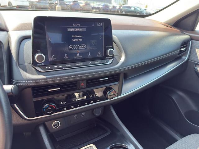 Photo of 2023 Brilliant Silver Metallic Nissan Rogue