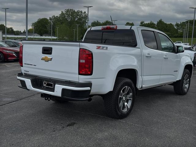 Photo of 2019 Summit White Chevrolet Colorado