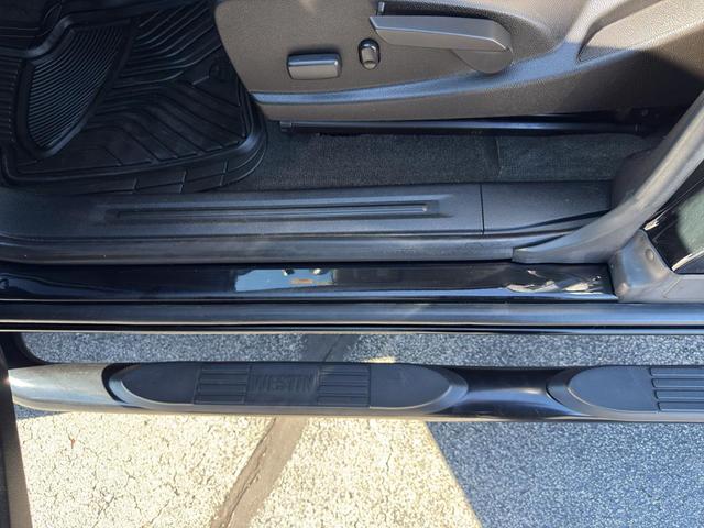 Photo of 2016 Black Chevrolet Colorado