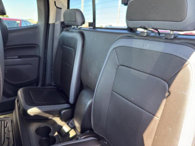 Photo of 2016 Black Chevrolet Colorado