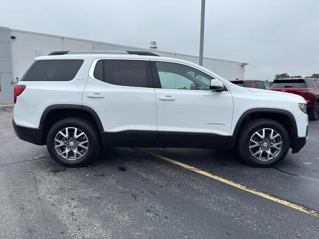 Photo of 2023 Summit White GMC Acadia